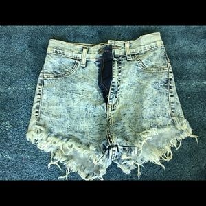 Super high rise booty shorts. Jegging material